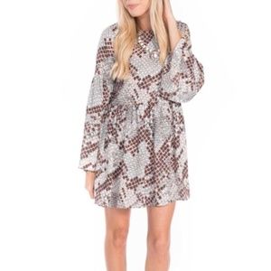 Snakeskin "Eva" Style Dress Bell Sleeve M